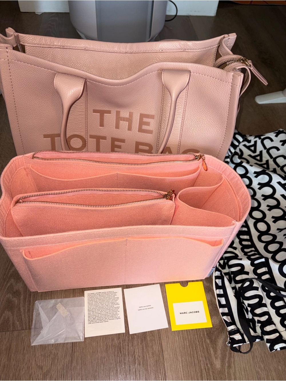 Large Marc Jacobs The Tote Bag in Rose The Leather